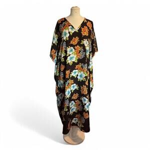 Miss lavish, London Black floral Kimono 173